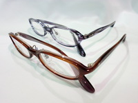 http://www.washin-optical.co.jp/blog/ladies/assets_c/2012/11/小　斜め-thumb-200x150-13688.jpg
